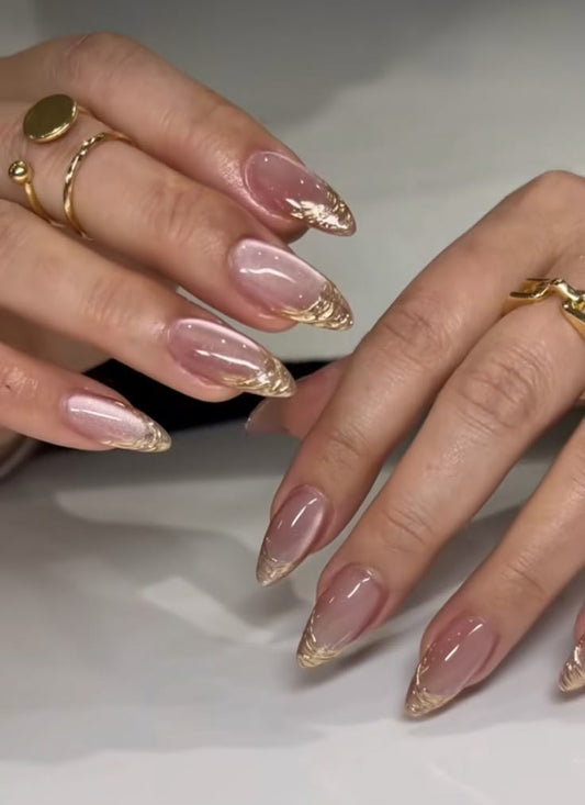 Stylish Nude Almond Nails